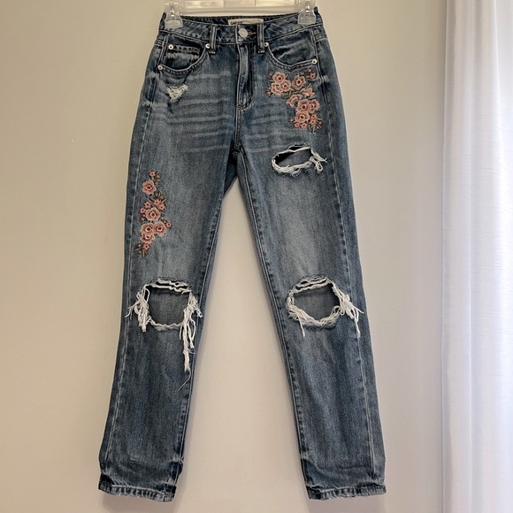 garage denim floral embroidered distressed mom jeans - Picture 10 of 11
